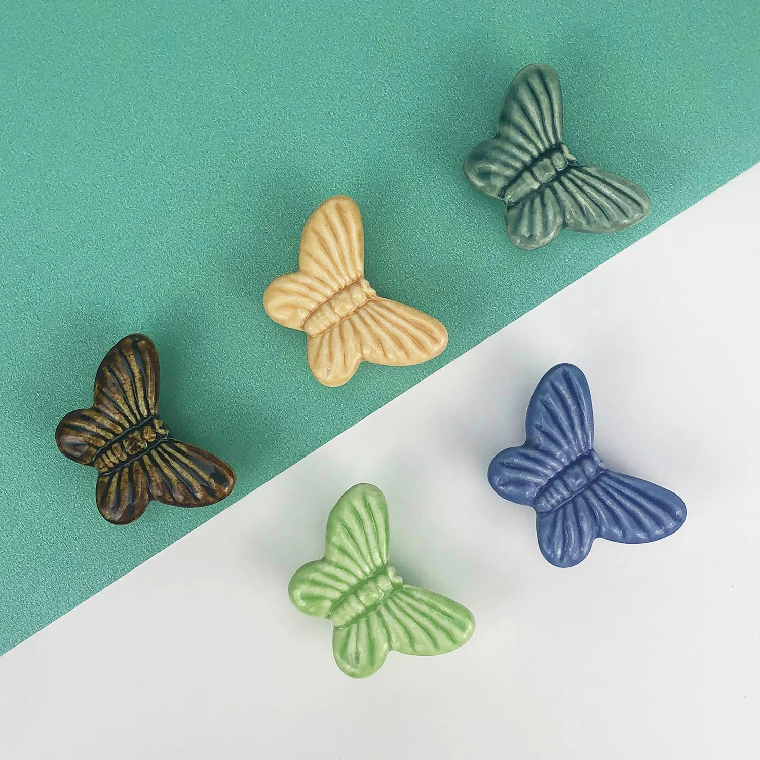 Fine Lovely Butterfly Ceramic  - Furniture Hardware Paint ulasan dan harga
